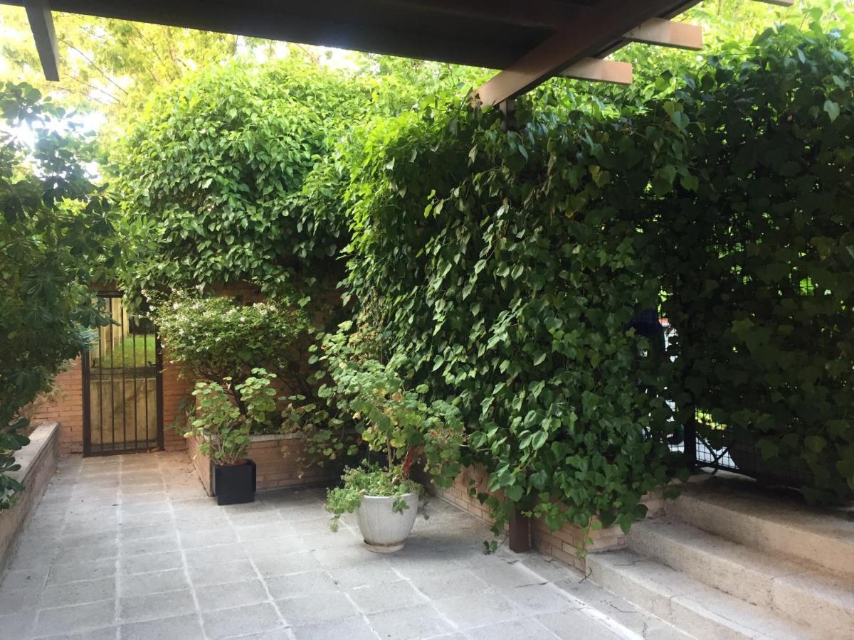 Apartamento Arturo Soria Madrid Exterior photo